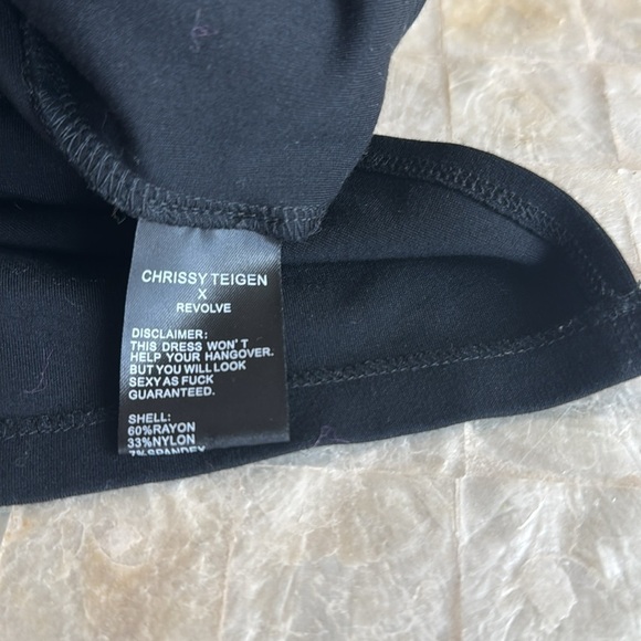 Chrissy Teigen x Revolve Get Low Midi Dress XS NEW black LBD soft jersey - Picture 10 of 10